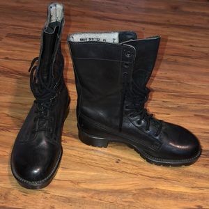 Combat boots